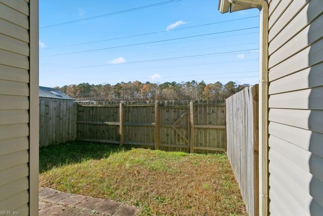 107 Monarch Glade, Yorktown, VA 23692