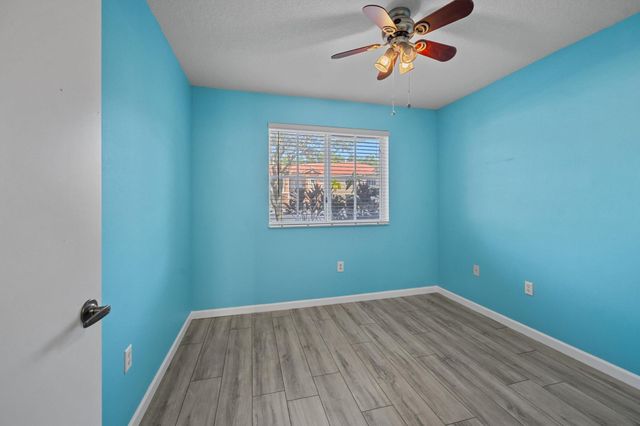 3486 Briar Bay Boulevard 101, West Palm Beach, FL 33411