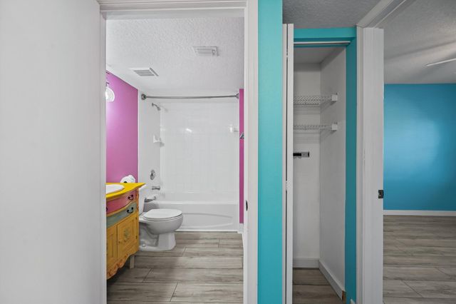 3486 Briar Bay Boulevard 101, West Palm Beach, FL 33411