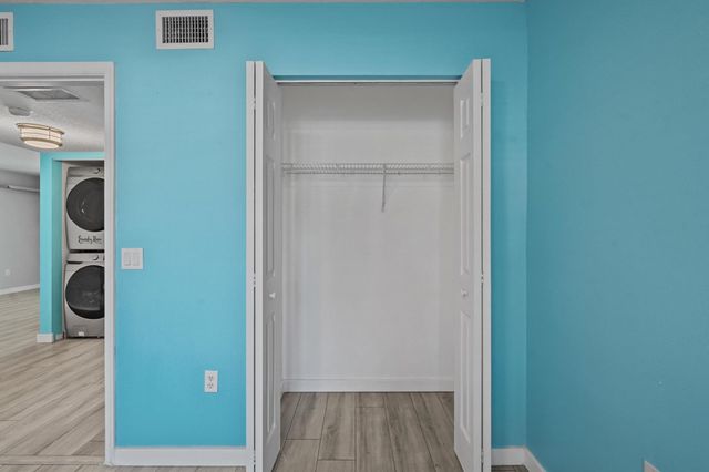 3486 Briar Bay Boulevard 101, West Palm Beach, FL 33411