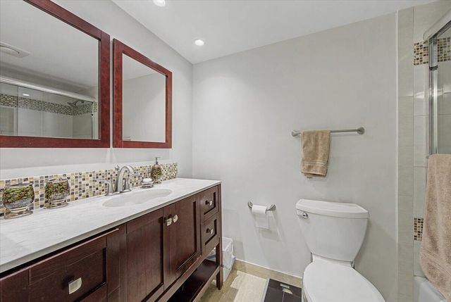 2701 S Palm Aire Drive 103, Pompano Beach, FL 33069