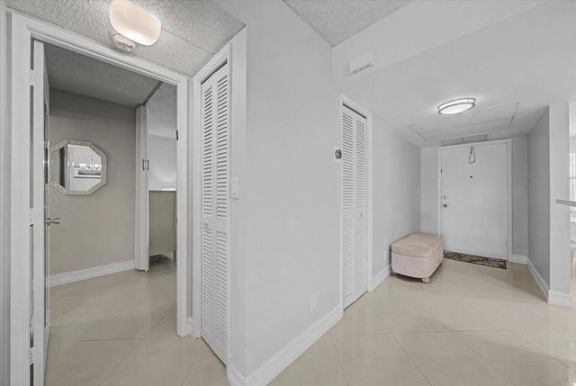 2701 S Palm Aire Drive 103, Pompano Beach, FL 33069