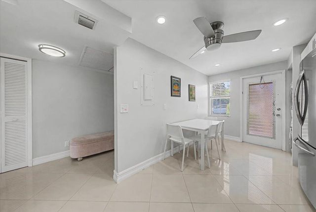 2701 S Palm Aire Drive 103, Pompano Beach, FL 33069