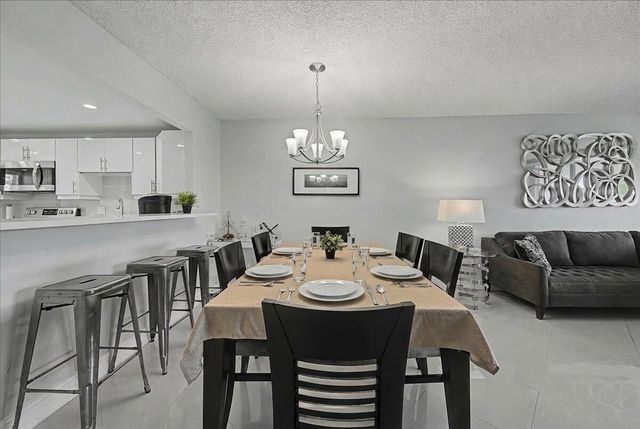 2701 S Palm Aire Drive 103, Pompano Beach, FL 33069