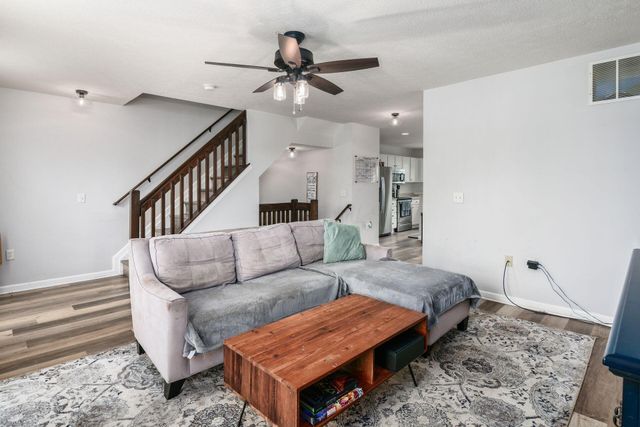 326 Silver Maple Drive, Blacklick, OH 43004