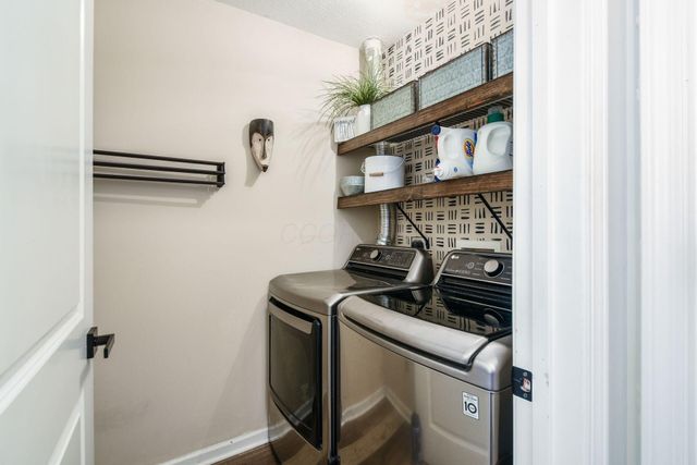 326 Silver Maple Drive, Blacklick, OH 43004