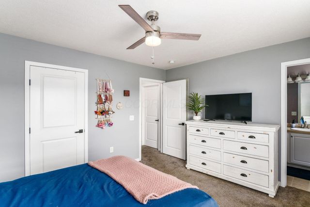 326 Silver Maple Drive, Blacklick, OH 43004