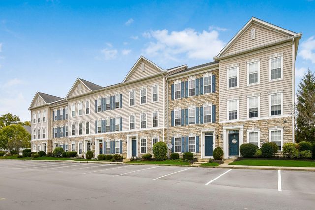 326 Silver Maple Drive, Blacklick, OH 43004