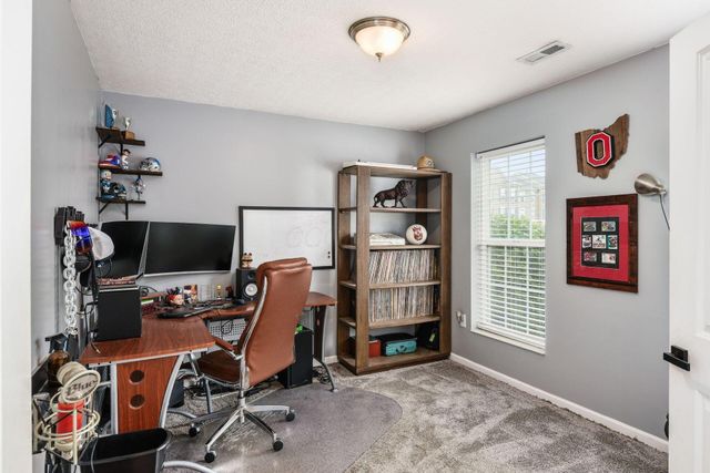 326 Silver Maple Drive, Blacklick, OH 43004