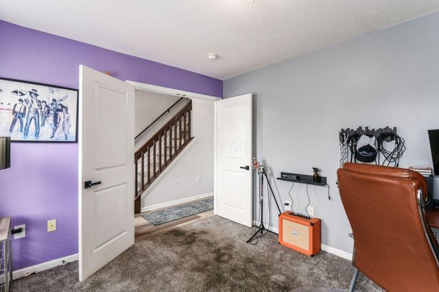 326 Silver Maple Drive, Blacklick, OH 43004