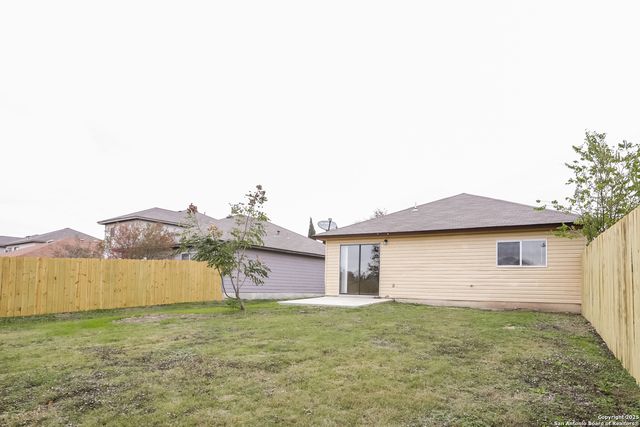 6607 Flatstone, Converse, TX 78109