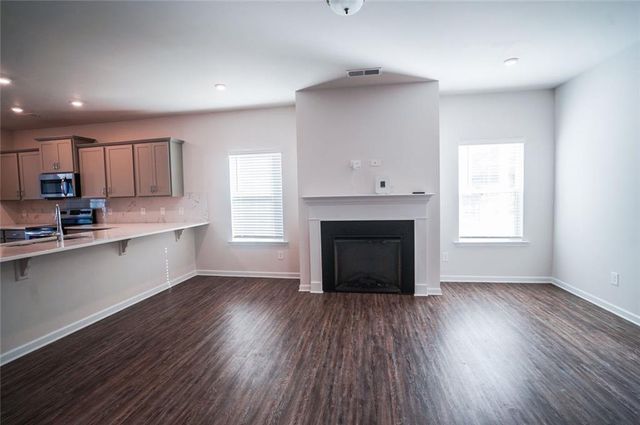 237 Sycamore Drive, Calhoun, GA 30701