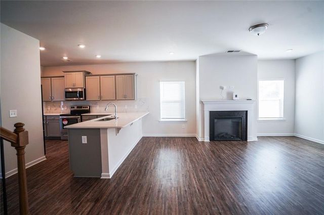 237 Sycamore Drive, Calhoun, GA 30701