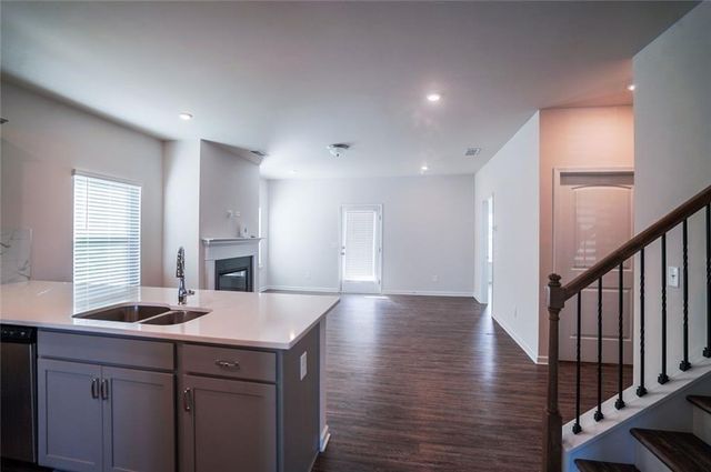 237 Sycamore Drive, Calhoun, GA 30701