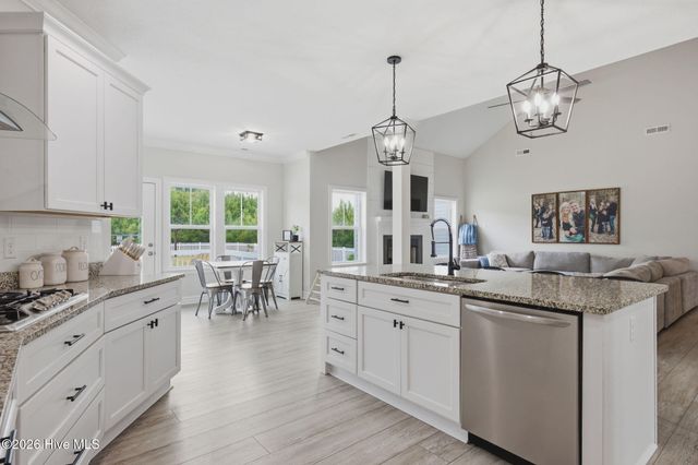 161 Moyock Landing Drive, Moyock, NC 27958