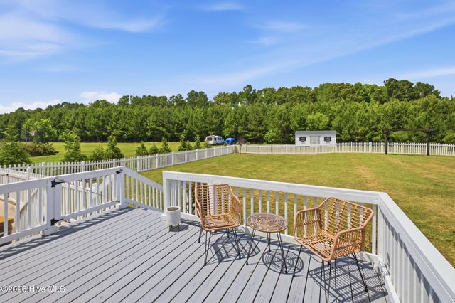 161 Moyock Landing Drive, Moyock, NC 27958