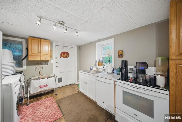 351 Franklin Road, Denville Township, NJ 07834