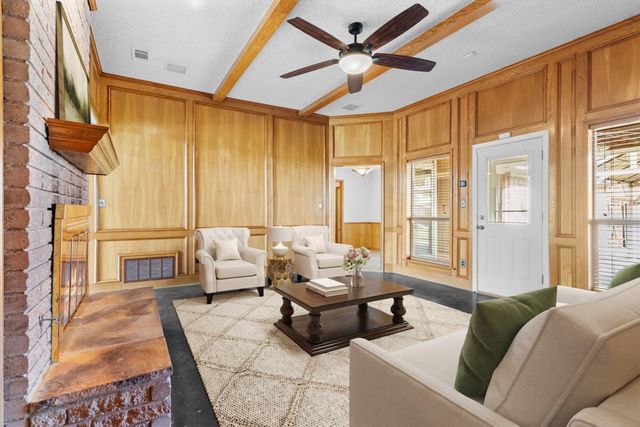 2315 Stone Glen Lane, Carrollton, TX 75007