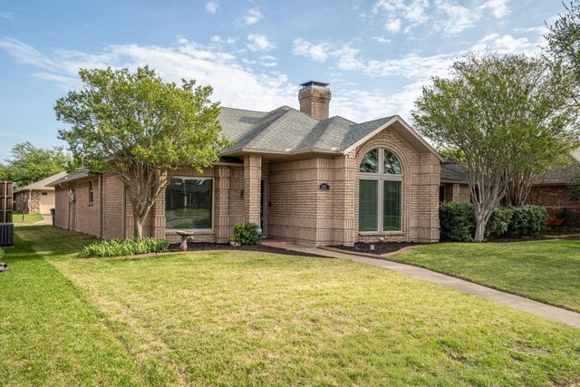 2315 Stone Glen Lane, Carrollton, TX 75007