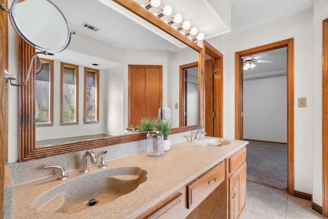 2315 Stone Glen Lane, Carrollton, TX 75007