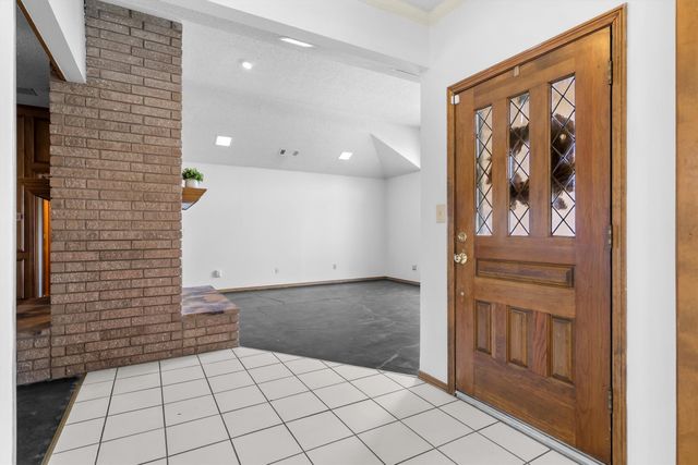 2315 Stone Glen Lane, Carrollton, TX 75007