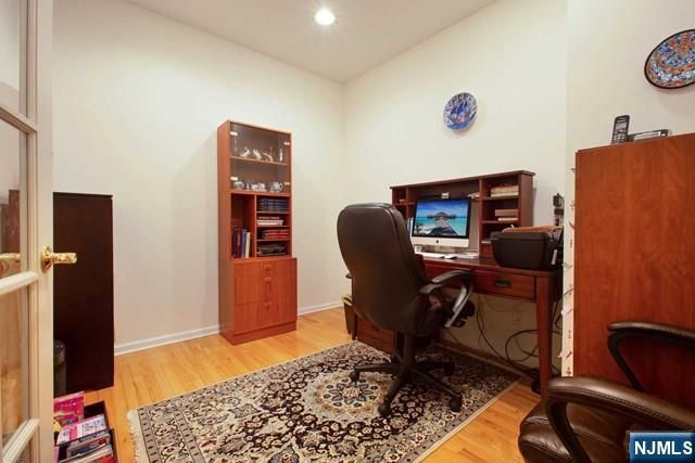 47 Mulberry Court, Paramus, NJ 07652