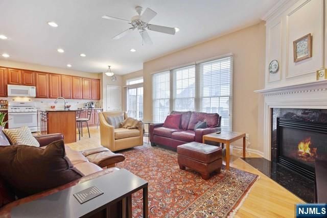 47 Mulberry Court, Paramus, NJ 07652