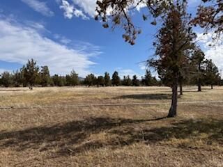61160 Obernolte Road, Bend, OR 97701