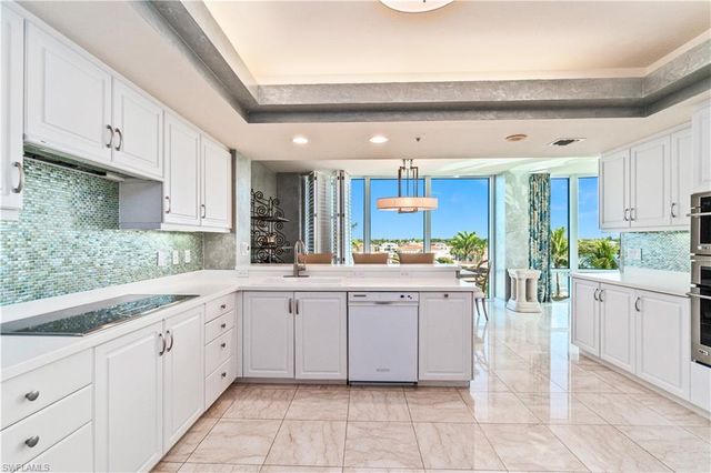 3971 Gulf Shore BLVD N # 501, Naples, FL 34103