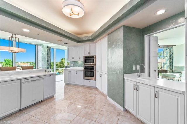 3971 Gulf Shore BLVD N # 501, Naples, FL 34103