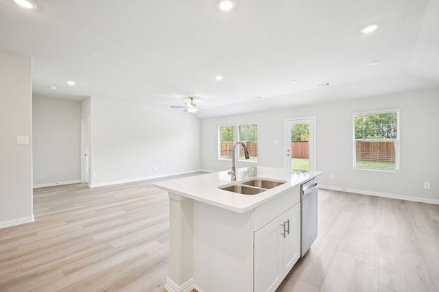 2207 Rannoch Street, Sherman, TX 75092