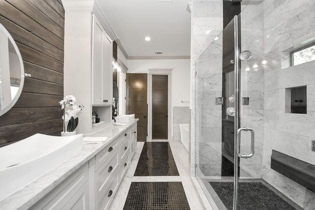 1202 Archer Street, Houston, TX 77009