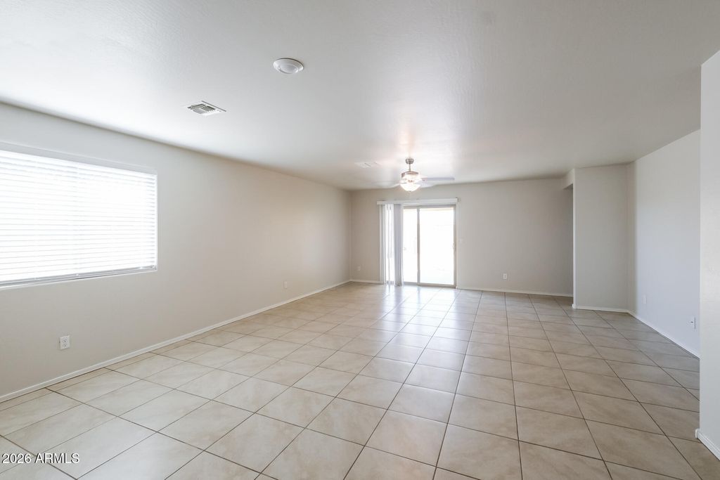 8952 S 253RD Avenue, Buckeye, AZ 85326 — photo 3