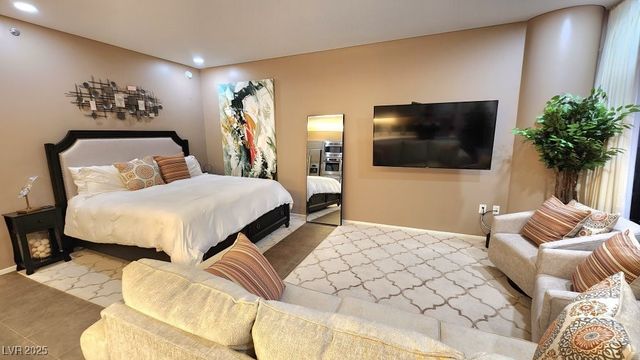 3722 Las Vegas Boulevard 809, Las Vegas, NV 89158