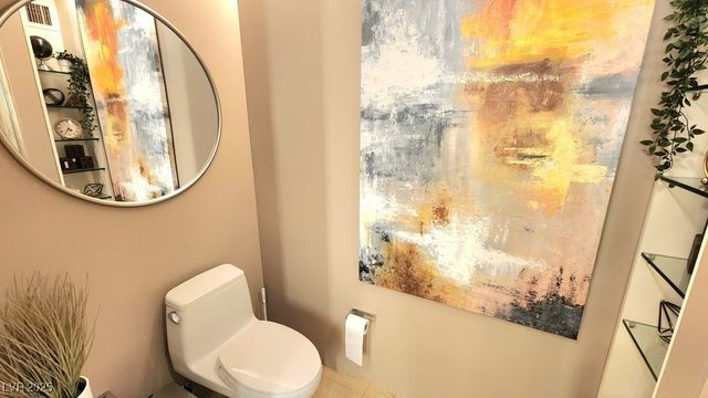 3722 Las Vegas Boulevard 809, Las Vegas, NV 89158