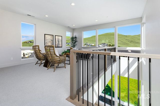 6062 E Marmount Ct, Boise, ID 83716