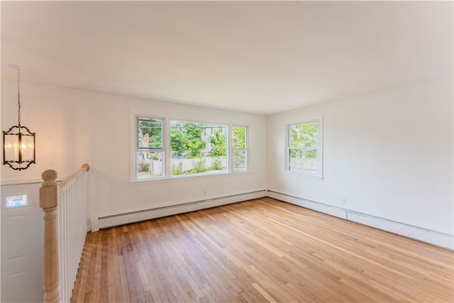 31 ridgeway Avenue, Providence, RI 02909