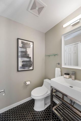 506 River Street, Minneapolis, MN 55401