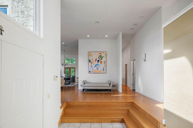 506 River Street, Minneapolis, MN 55401