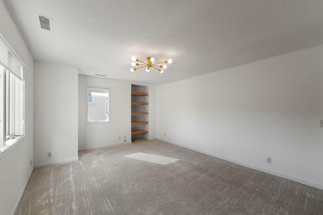 506 River Street, Minneapolis, MN 55401