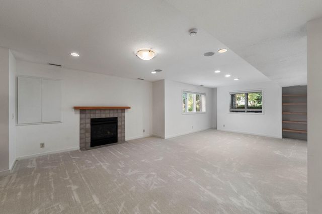 506 River Street, Minneapolis, MN 55401