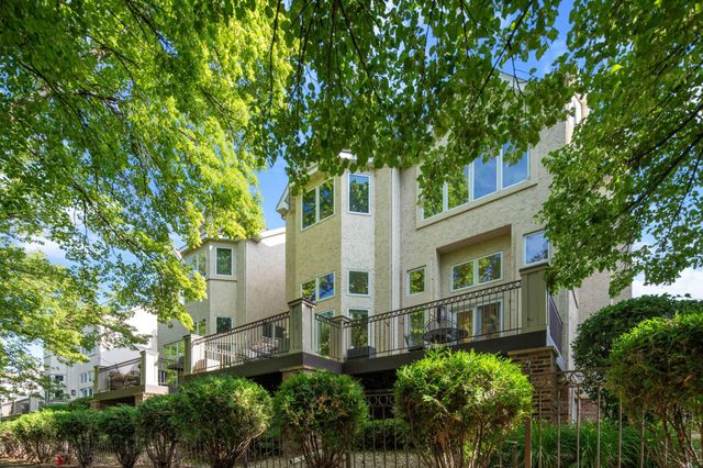506 River Street, Minneapolis, MN 55401