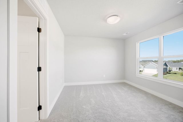 901 Walnut Drive, Norwalk, IA 50211