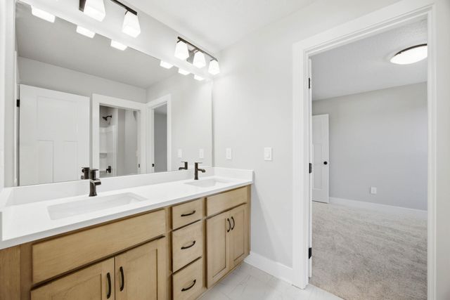 901 Walnut Drive, Norwalk, IA 50211