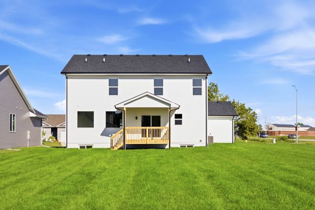 901 Walnut Drive, Norwalk, IA 50211