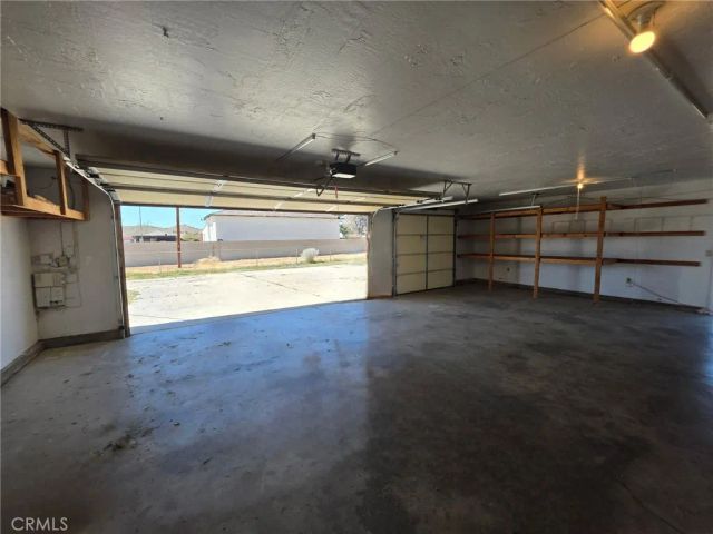 21186 Standing Rock Avenue, Apple Valley, CA 92307