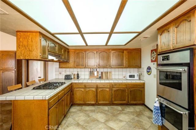 21186 Standing Rock Avenue, Apple Valley, CA 92307