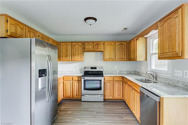 6205 Millwright Court, Greensboro, NC 27410
