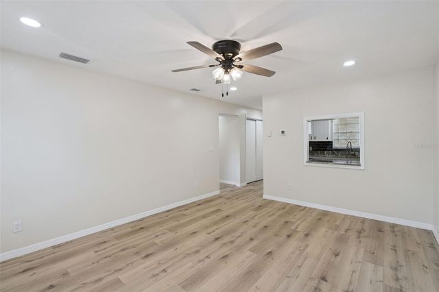 791 LAKE AVENUE 5, Clermont, FL 34711