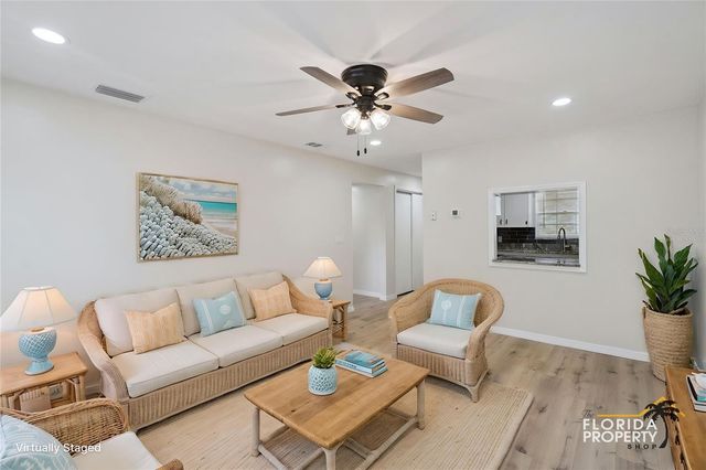 791 LAKE AVENUE 5, Clermont, FL 34711
